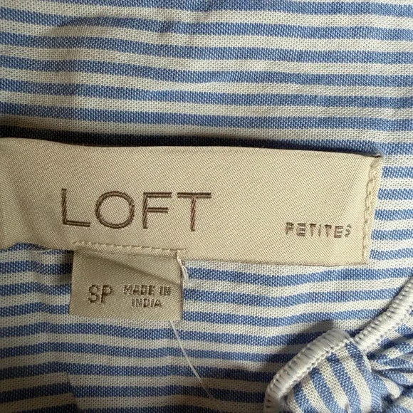 LOFT Light Blue Eyelet Ruffle-Sleeve Blouse - Picture 4 of 7